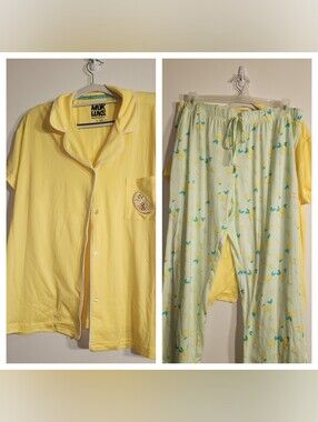 Muk Luks Yellow Lemon Pajama Set XL. NWOT.